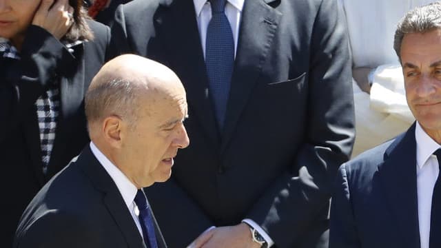 Nicolas Sarkozy et Alain Juppé aux Invalides le 7 juillet 2016.