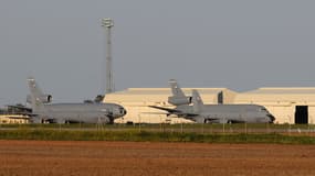 Deux avions américain sur la base militaire de Moron de La Frontera, le 18 mars 2011.