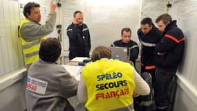 Des sauveteurs de Spéléo secours français (SSF), le 26 décembre 2009. (Photo d'illustration)