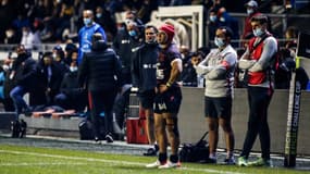 Cheslin Kolbe et le staff de Toulon dans l'attente
