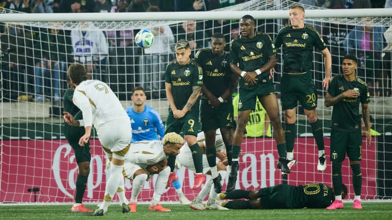 MLS: en vidéo, le premier but superbe de Giroud avec Los Angeles... sur coup franc
