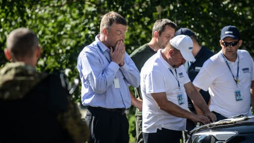 Des membres de l'Organisation pour la sécurité et la coopération en Europe (OSCE) le 30 juillet à Donestk