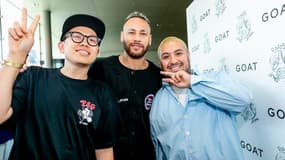 Neymar aux côtés de Verdy (à gauche de la photo). 24 juillet 2023
