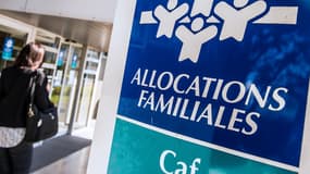 La réforme des APL, votée dans la loi de finances pour 2019, était prévue pour août 2019 mais avait été reportée de six mois.