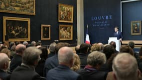 Emmanuel Macron, le 28 janvier 2025, pour annoncer la "Nouvelle Renaissance" du musée du Louvre à Paris.