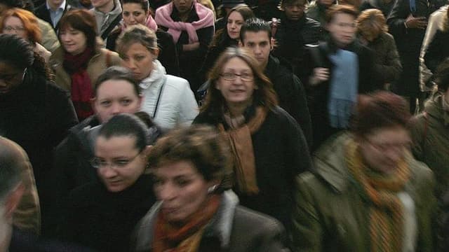 Un racisme anti-Blanc se développe bien dans les quartiers des grandes villes pour 56% des Français et ils sont 51% à penser que le secrétaire général de l'UMP, Jean-François Copé, a eu raison d'en parler, selon un sondage TNS-Sofres pour i<Télé. /Photo d
