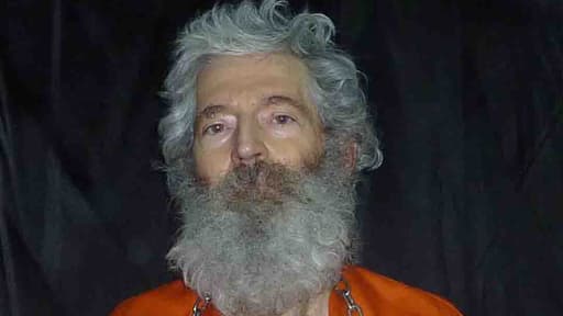 Robert Levinson est retenu en otage depuis 2007. Cette photo de lui, prise en 2009, est l'une des dernières preuves de vie dont dispose sa famille.