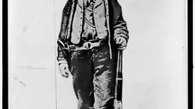 Cent-trente ans après sa mort, Billy the Kid, figure mythique de l'Ouest américain, pourrait bénéficier d'une mesure de grâce à titre posthume. Le gouverneur démocrate du Nouveau-Mexique, Bill Richardson, a révélé jeudi qu'il étudiait un recours fondé sur