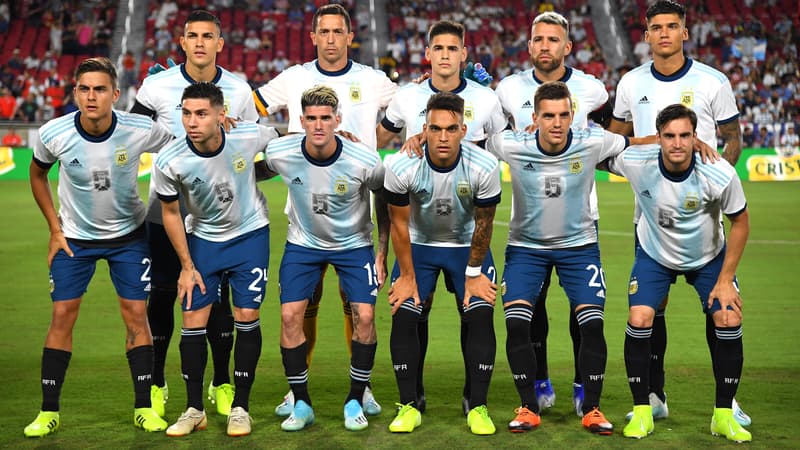 Les Argentins avec le maillot hommage à José Luis Brown