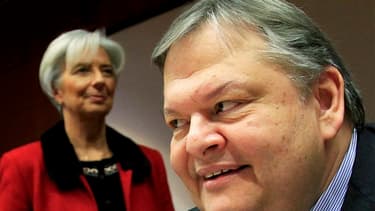 Le ministre grec des Finances, Evangelos Vénizélos, et la directrice générale du FMI Christine Lagarde lors du sommet de l'Eurogroupe jeudi à Bruxelles. La zone euro a laissé jeudi soir une dernière chance à la Grèce de recevoir un second plan d'aide et d