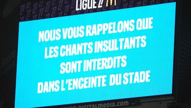 Message d'avertissement aux supporters lyonnais pour leurs chants insultants lors d'OL-Metz, le 23 aout 2025