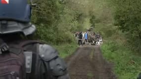 Charge massive des gendarmes ce mercredi après-midi pour repousser les zadistes et leurs soutiens. 