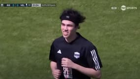 Le streameur Spreen avec le Deportivo Riestra, le 11 novembre 2024