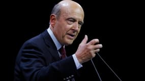 Alain Juppé se défend aussi face aux critiques de Nicolas Sarkozy