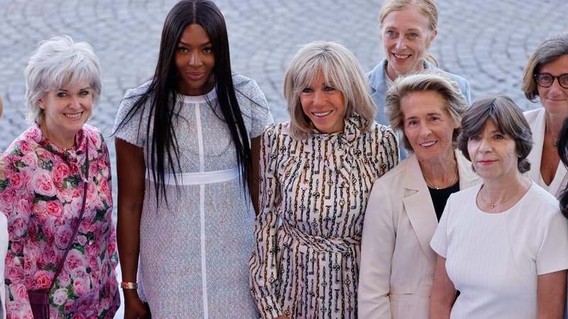 Naomi Campbell avec Brigitte Macron et les ministres Caroline Cayeux et Catherine Colonna et la ministre déléguée Agnès Firmin-Le Bodo.