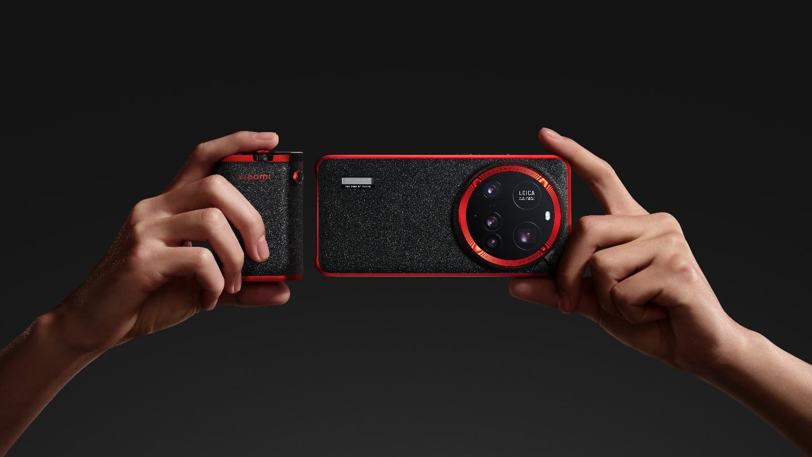 Le Xiaomi 15 Ultra se pare aussi du Photography Kit Legend Edition pour le transformer en appareil photo à l'ancienne