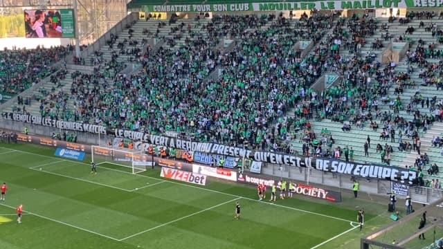 La banderole des supporters stéphanoise avant ASSE-Brest.