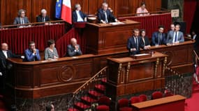 Emmanuel Macron s'est exprimé devant les parlementaires à Versailles.