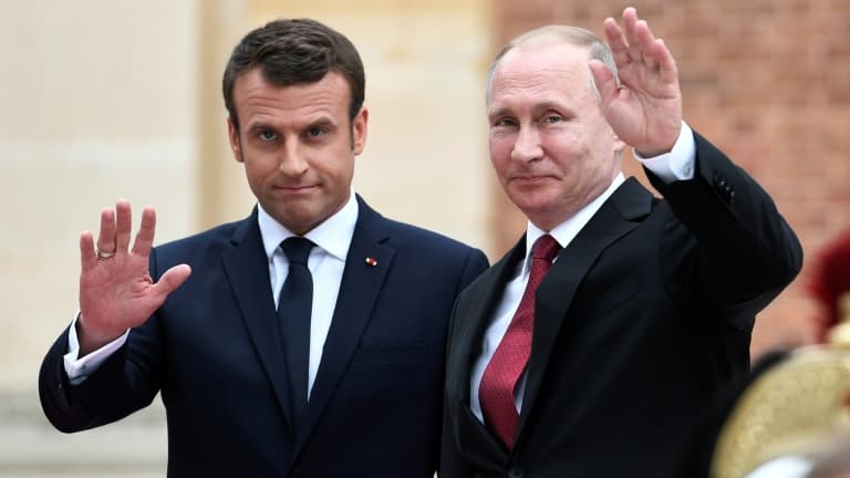 Les présidents Vladimir Poutine et Emmanuel Macron le 29 mai 2017 à Versailles