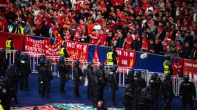 Les supporters de Liverpool lors de la finale de la Ligue des champions face au Real Madrid en 2022