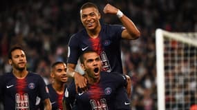 Kylian Mbappé et Daniel Alves