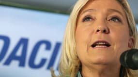 La présidente du Front national jugée à Lyon pour "incitation à la haine". 