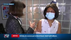 "Les premiers jours, ça va être un petit peu chaotique": les pharmaciens satisfaits d'enfin pouvoir vacciner