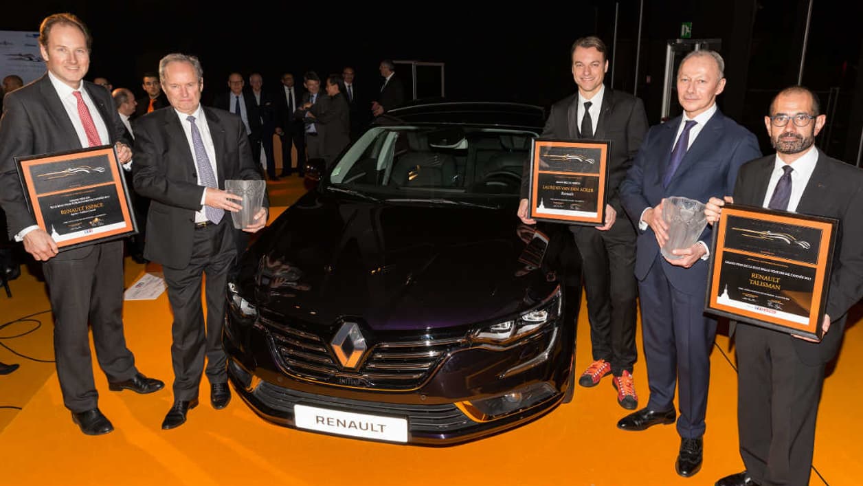La Renault Talisman sacrée Plus Belle Voiture de l'Année au Festival Automobile International 2016. La Renault Talisman sacrée Plus Belle Voiture de l'Année au Festival Automobile International 2016.