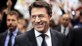 Estrosi (UMP) pour un référendum similaire à celui tenu en Suisse