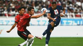 Kylian Mbappé face aux Urawa Reds Diamonds, le 23 juillet 2022.