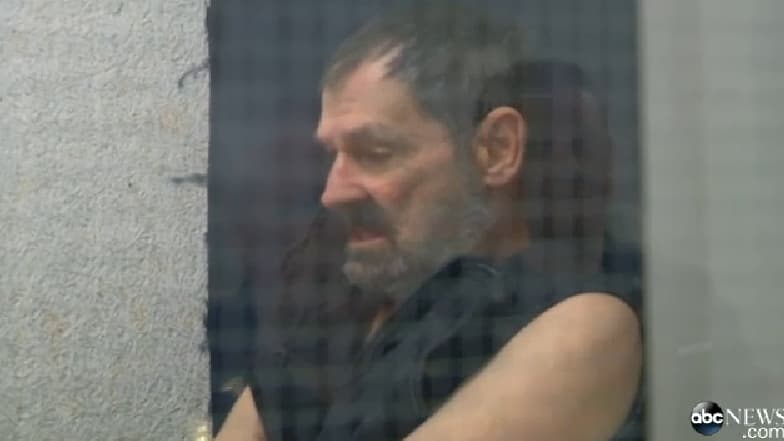 Frazier Glenn Miller, membre du Ku Klux Klan, comparait pour avoir utilisé les services d'un prostitué.