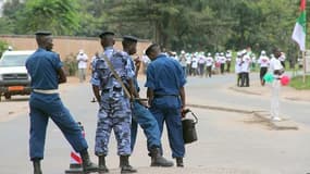 Des forces de sécurité burundaises à Bujumbura, le 26 avril 2015