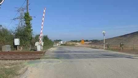 Un passage à niveau en France.