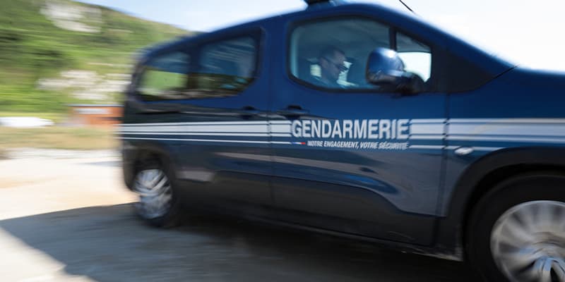 Des gendarmes dans une voiture à Saint-Jouin-Bruneval (Seine-Maritime), le 5 juillet 2023. (Photo d'illustration)