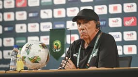 Jean-Louis Gasset en conférence de presse lors de la Coupe d'Afrique des Nations, le 12 janvier 2024