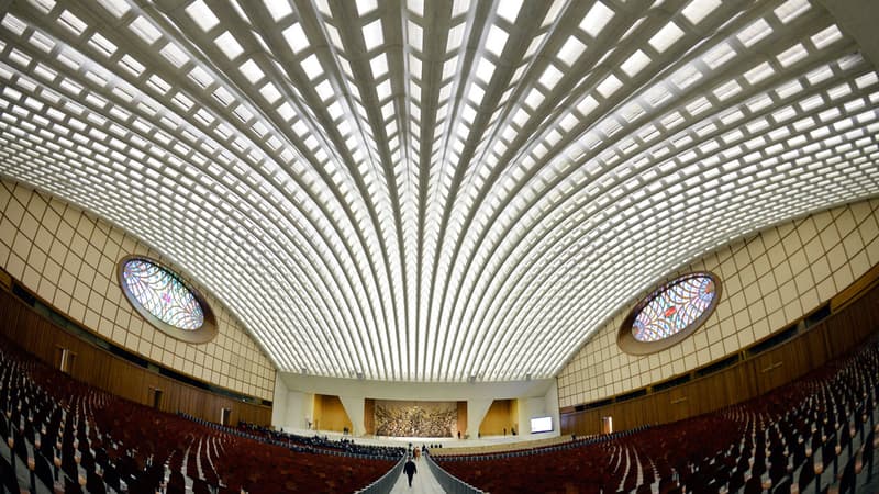 Pour la première fois, un prélat accusé de pédophilie va être jugé au tribunal du Vatican. Une incarnation du durcissement de ligne employée par le Saint-Siège face à ce fléau qui a discrédité l'Eglise.