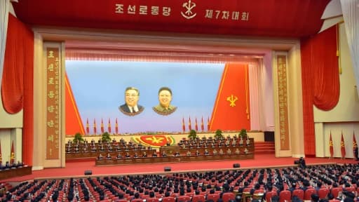 Une photographie fournie par l'agence officielle nord-coréenne KCNA le 7 mai 2016, montre le premier congrès du parti unique en 40 ans, à Pyongyang