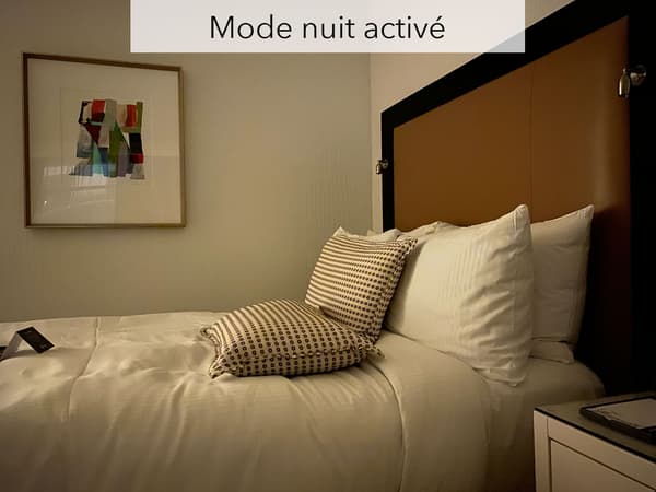 Photo prise avec l'appareil grand angle (mode nuit activé) Photo prise avec l'appareil grand angle (mode nuit activé)