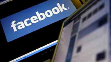 Facebook, déjà très utilisé par les recruteurs pour glaner des infos sur les candidats, va permettre la publication d'offre d'emplois et de candidatures.