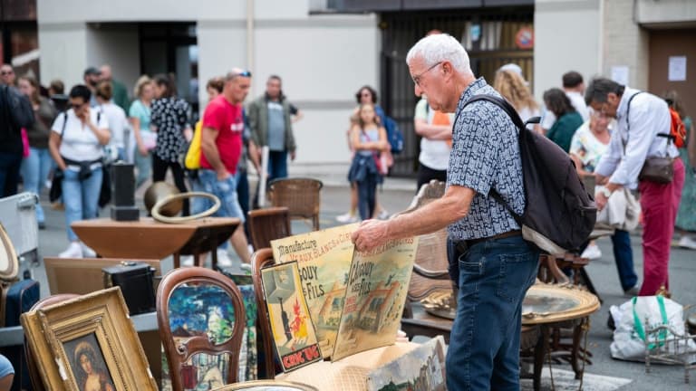 A la braderie de Lille (Nord), le 2 septembre 2023