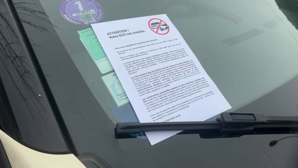 Le tract déposé par les militants sur les véhicules concernés.