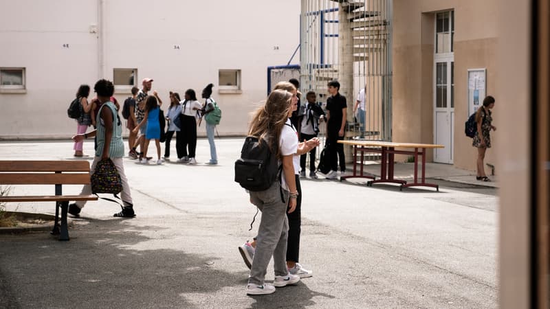 Un collégien de 15 ans poursuivi pour "violence" sur son professeur et un agent dans les Deux-Sèvres