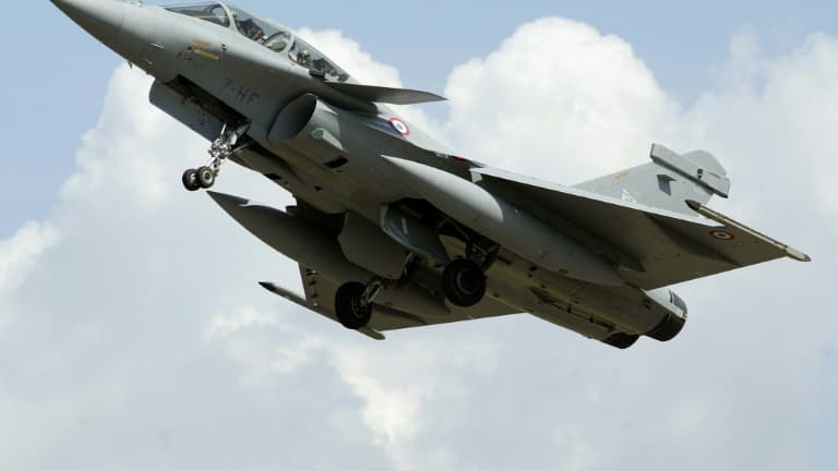 La Grèce doit conclure lundi l'achat de 18 avions de combat Rafale à la France