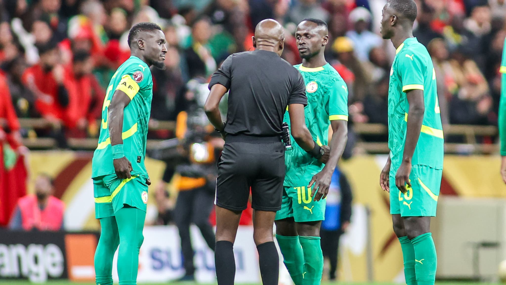 Un responsable sénégalais provoque la polémique avec un commentaire sur "la honte"