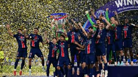Marquinhos, capitaine du PSG, soulève la Ligue des champions, 31 mai 2025
