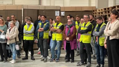 Les salariés non-grévistes de Vertbaudet se sont rassemblés ce vendredi matin.