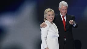 Hillary Clinton reprend une légère avance après une deuxième vague de résultats 