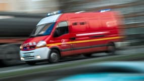 L'homme a tenté d'éteindre l'incendie avant l'arrivée des pompiers.