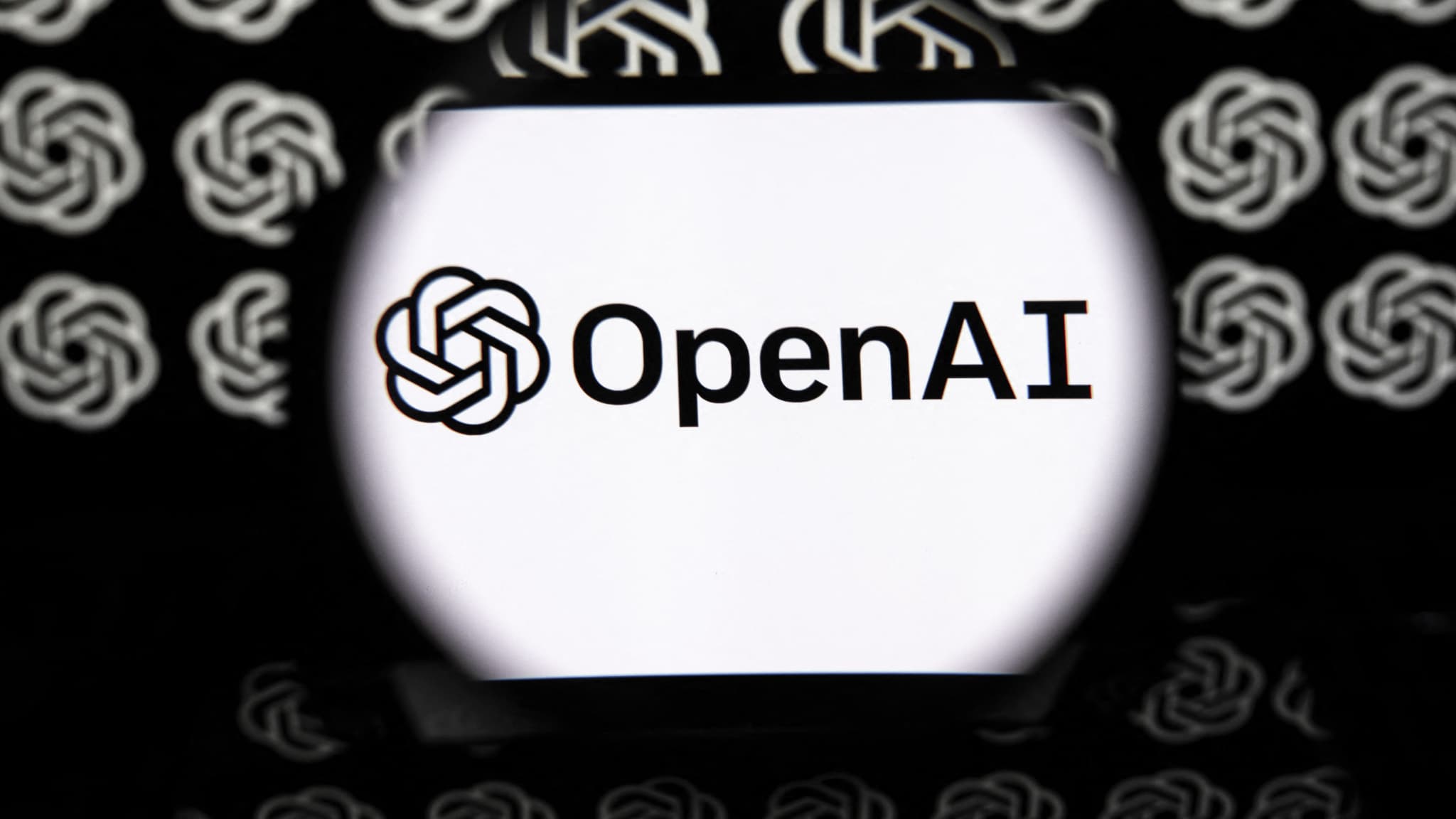 OPENAI ANNONCE TOUTE UNE SÉRIE D'EFFORTS POUR SÉCURISER CHATGPT APRÈS LE SUICIDE D'UN ADOLESCENT