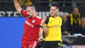 Julian Weigl, à droite (Borussia Dortmund)